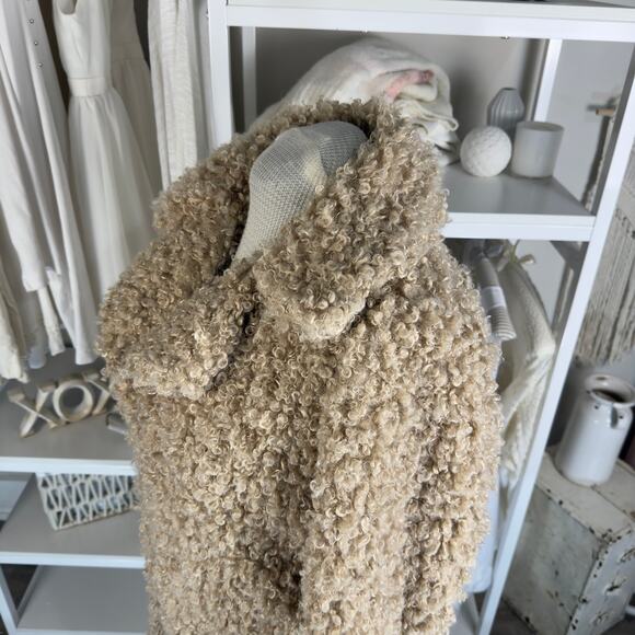 For the Republic faux fur Teddy coat, women’s size Large.  SI-017 - Picture 6 of 12